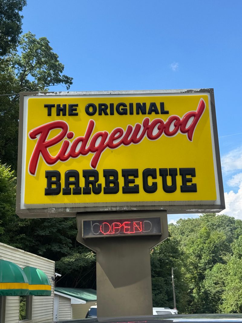 Why This Bluff City BBQ Spot Is an East Tennessee Legend