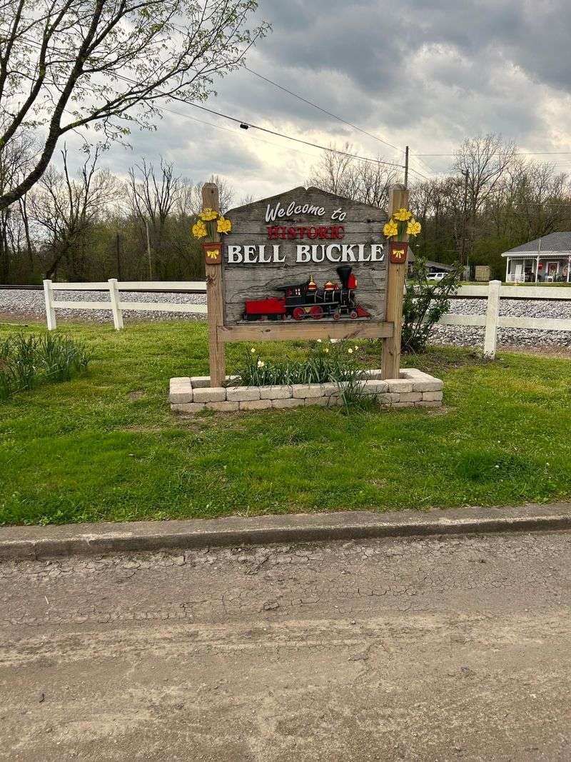 A Quick Backstory: How Bell Buckle Became So Quirky and Charming