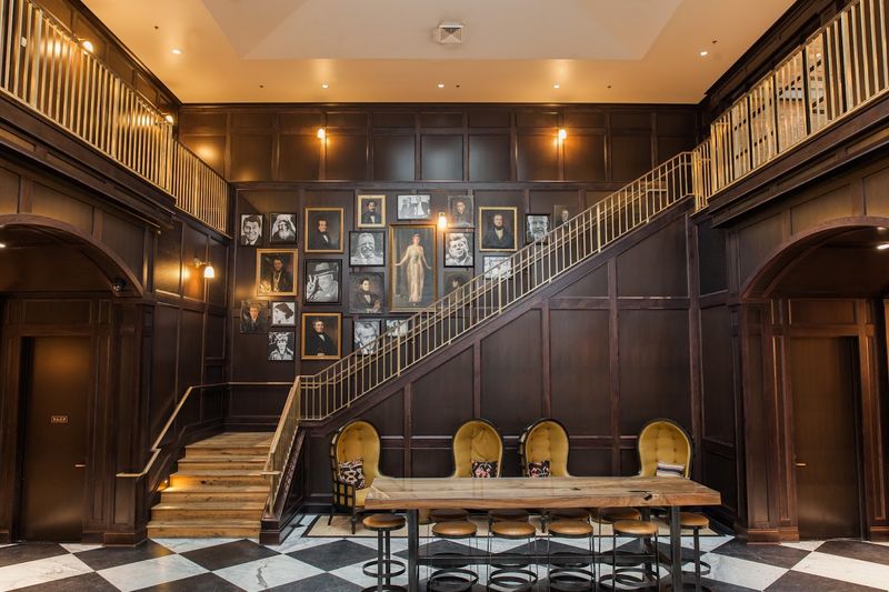 Oxford Exchange (Tampa)