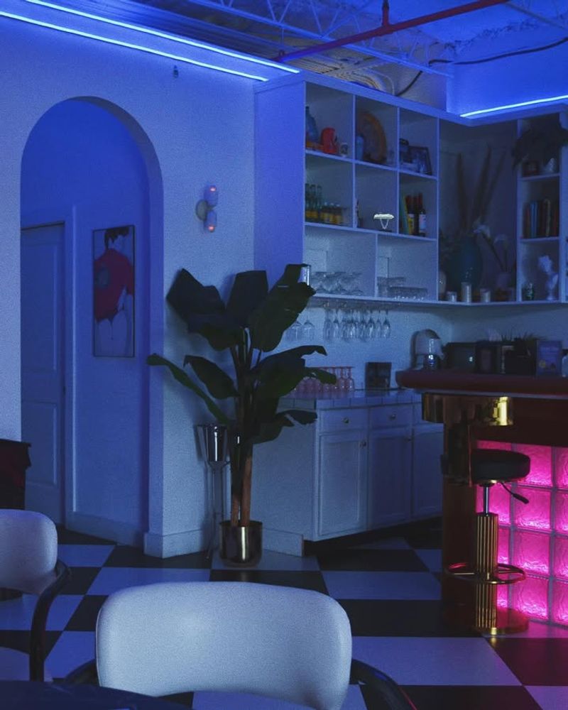 Neighborhood Hangout Energy