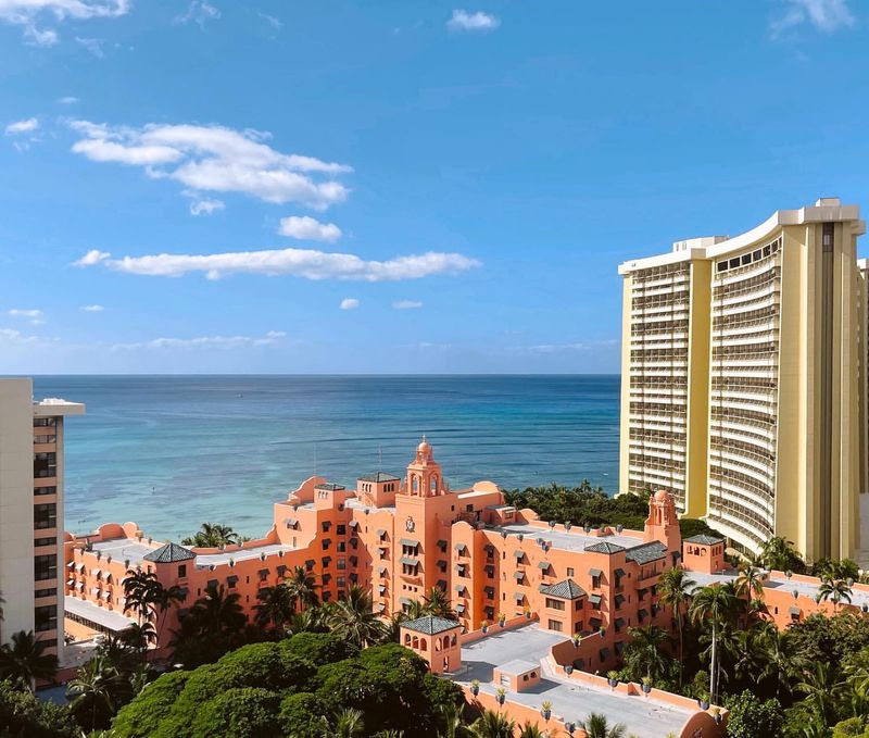 Get Dinner at SKY Waikiki