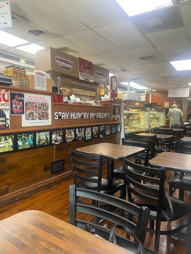 Old School Vibe and Service