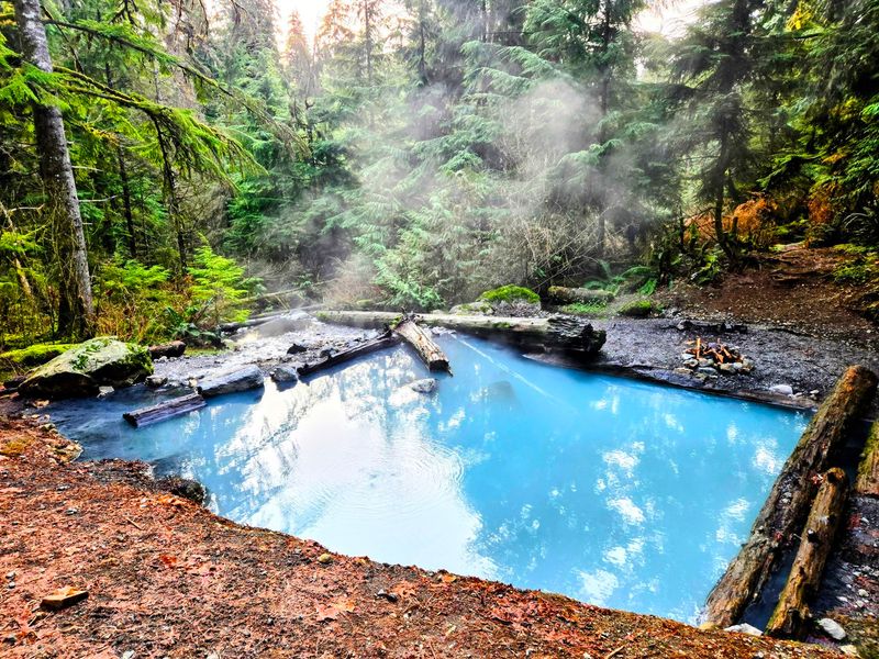 Baker Hot Springs (North Cascades)