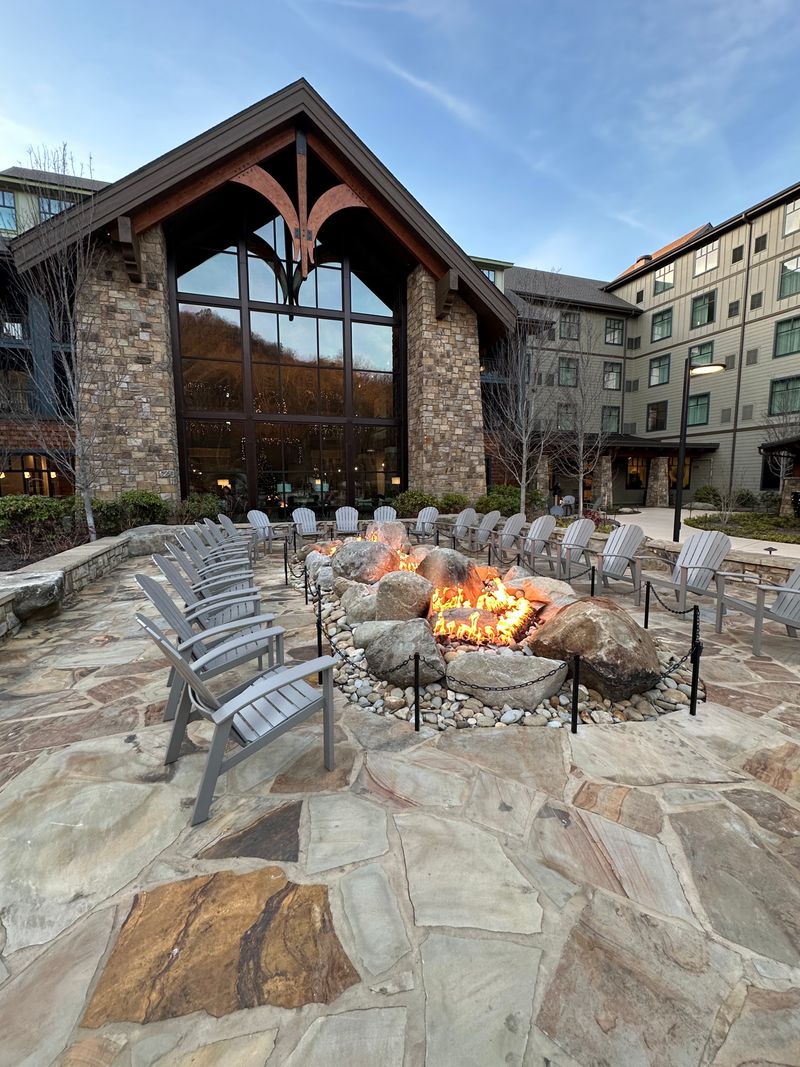 Dollywood’s HeartSong Lodge & Resort