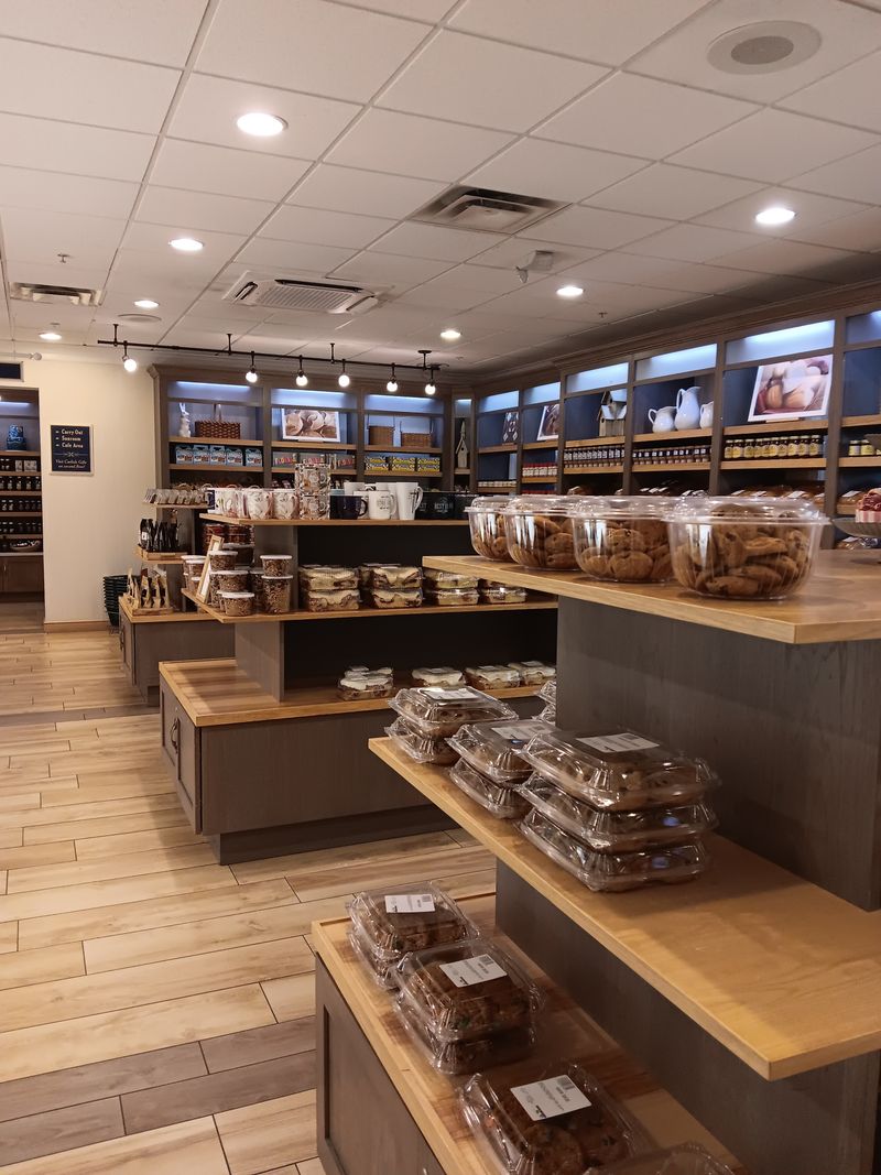 Bakery Temptations: Pies, Donuts, and Fry Pies