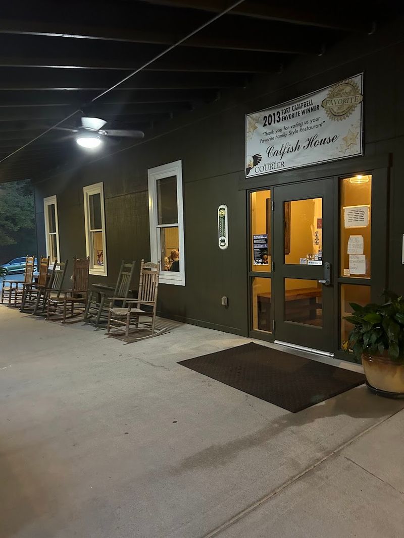 Catfish House &ndash; Clarksville