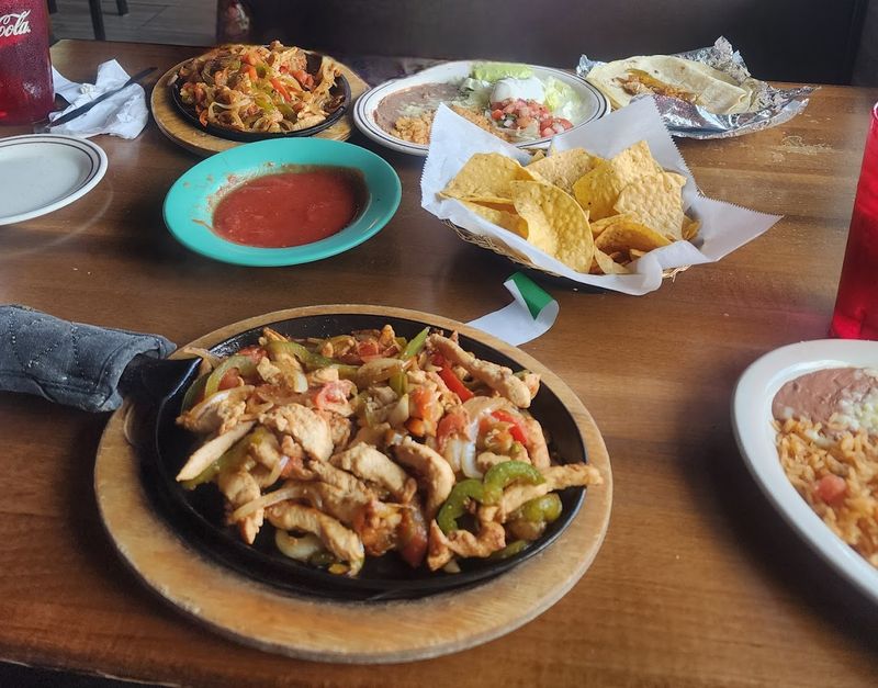 El Jard&iacute;n Mexican Restaurant #3 &mdash; Lewisburg