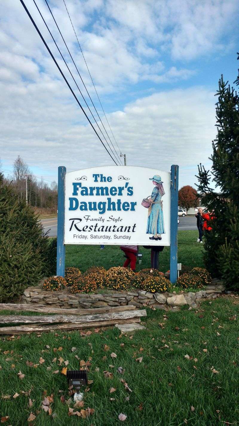 The Farmer's Daughter (Chuckey)