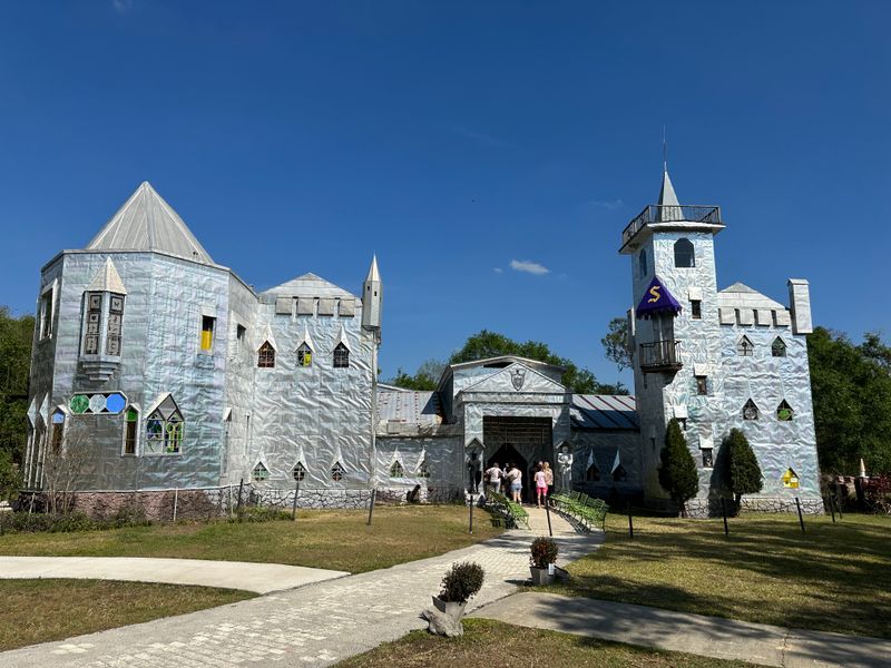 Tour the Solomon’s Castle Folk Art Museum (Ona)