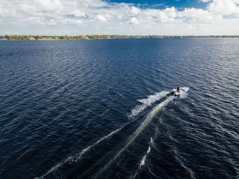 Introduction: The Florida Lake With a Sunrise That Feels Unreal