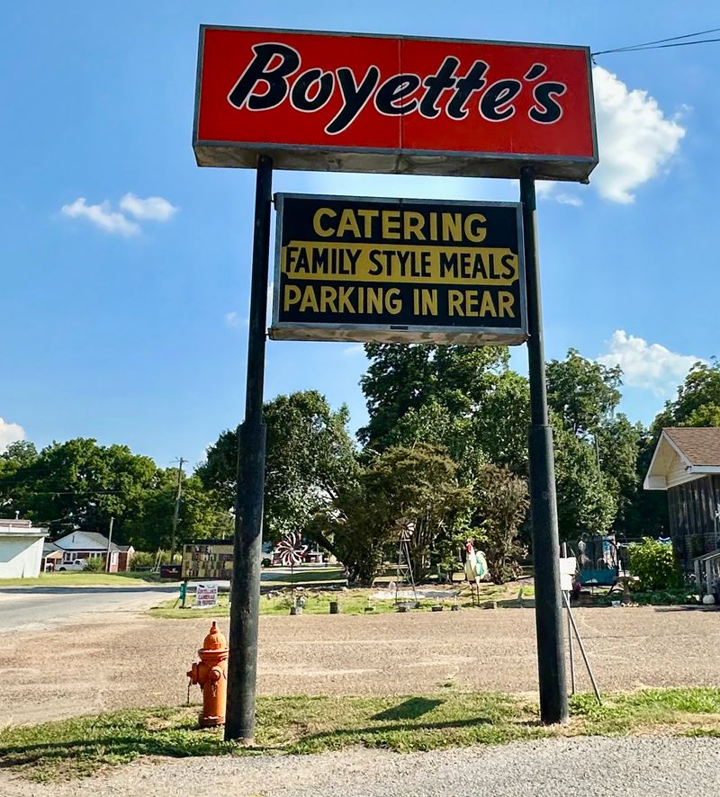 A No-Frills Tennessee Restaurant With a Big Reputation