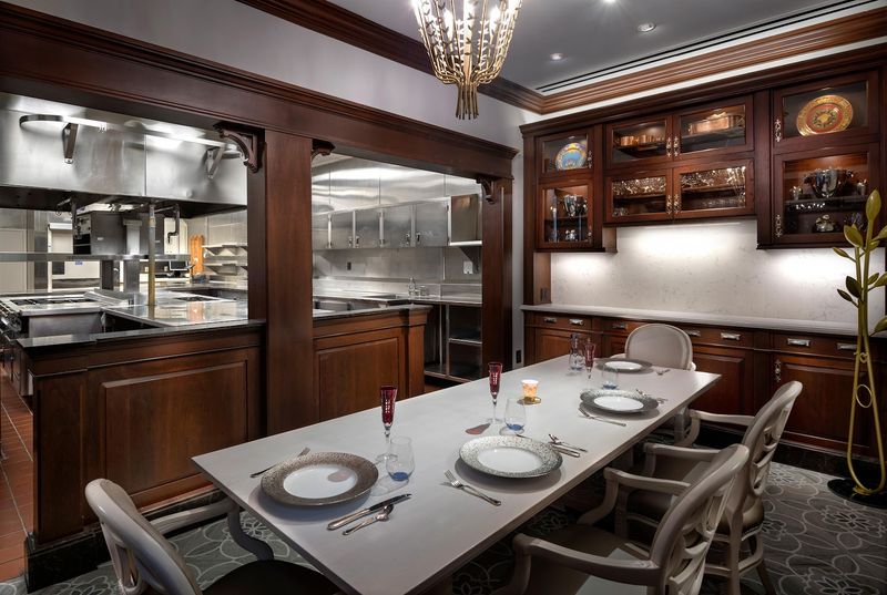 Victoria & Albert’s (Orlando)