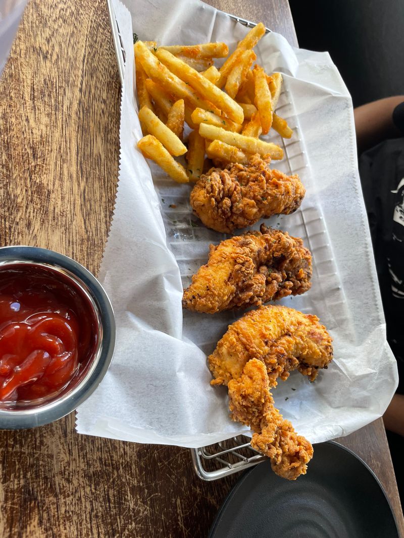 World Famous House of Mac