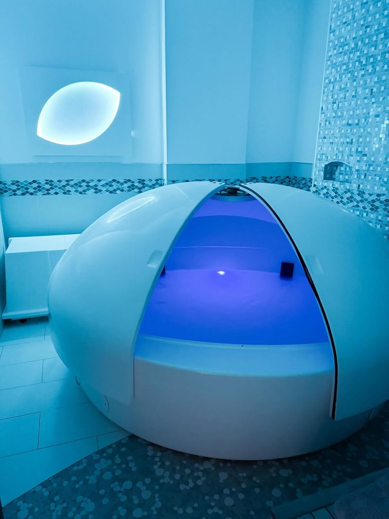 Indoor springs vibe: float therapy or sensory-deprivation tanks