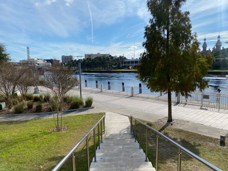 Museums On The Move: Art, Kids, and History