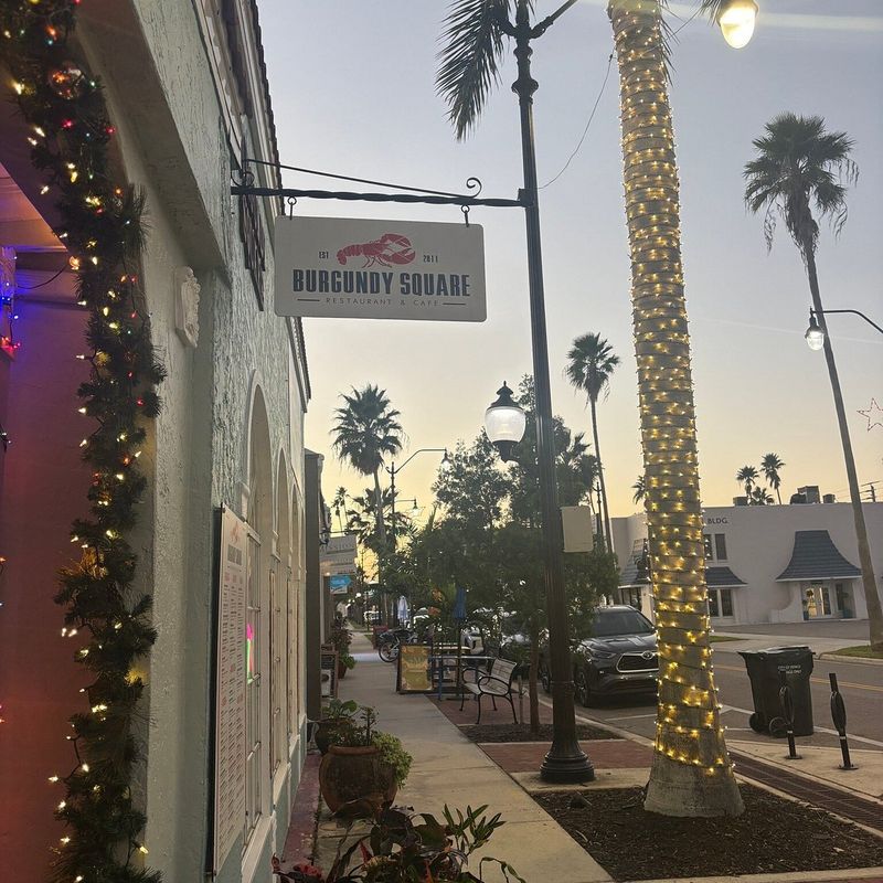 Burgundy Square Cafe