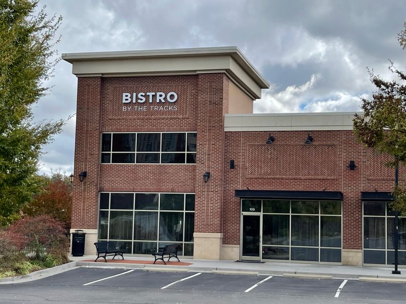 Bistro by the Tracks
