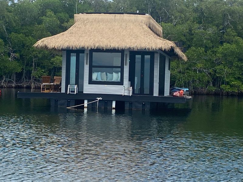 Stay Ombi (Key Largo / Buttonwood Sound)