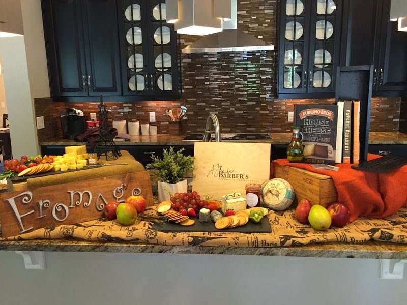 La Femme du Fromage (Orlando)