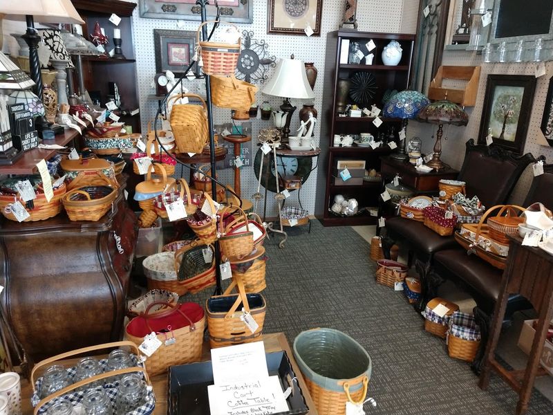 McKenzie Antique Mall (McKenzie)
