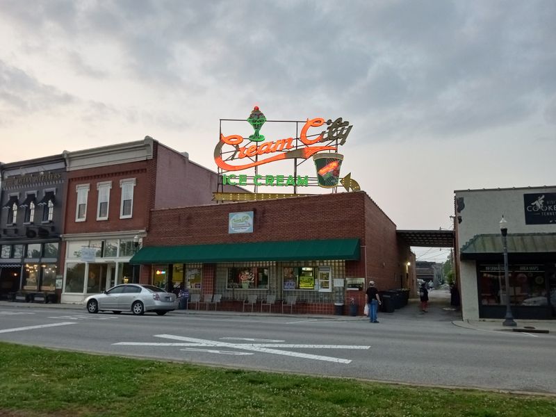 Exploring Cookeville's Charming and Walkable Downtown