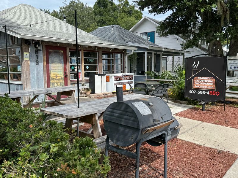 Granny’s Southern Smokehouse