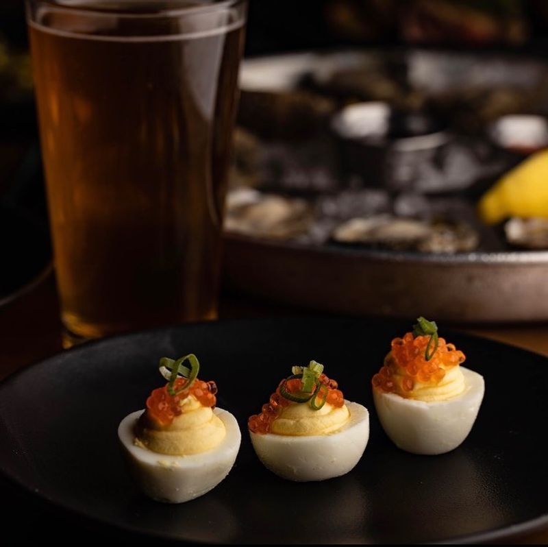 Hunt & Gather Raw Bar & Pub (Panama City)