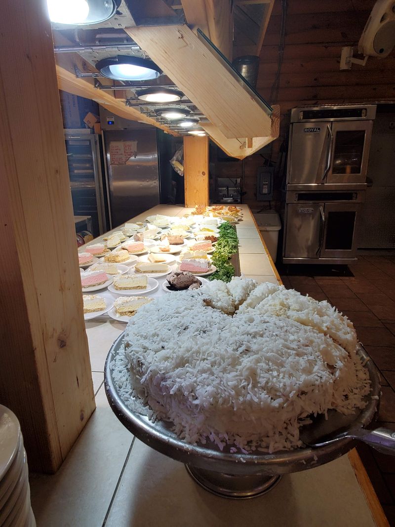 Why Families and Groups Love Dining Here