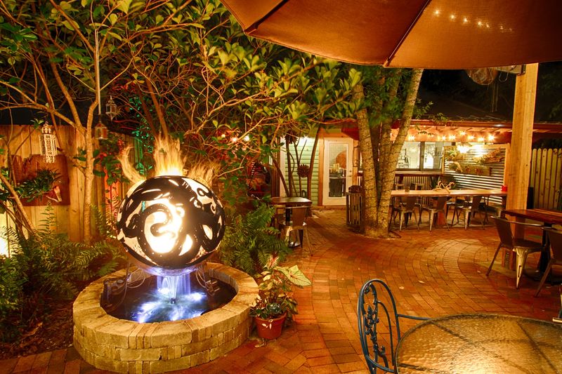 Third Wave Cafe & Wine Bar