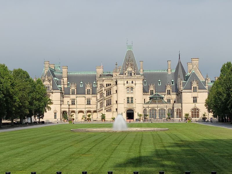 Do the can’t-miss classic: Biltmore Estate