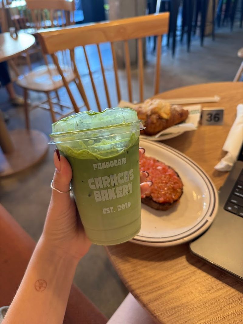 Caracas Bakery (Miami – MiMo / Coral Gables)
