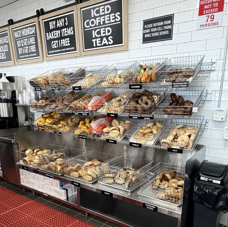 Weekend Lines, Organized Chaos