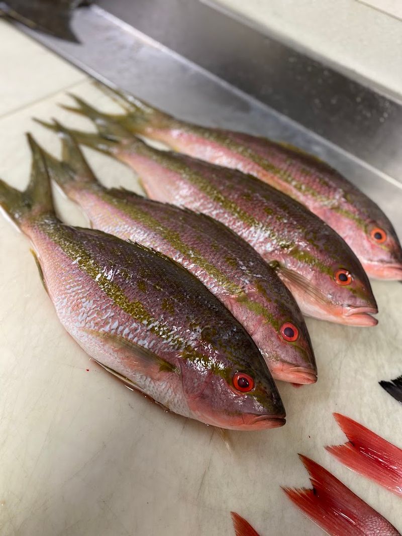 Little's Fish Market &mdash; Clarksville