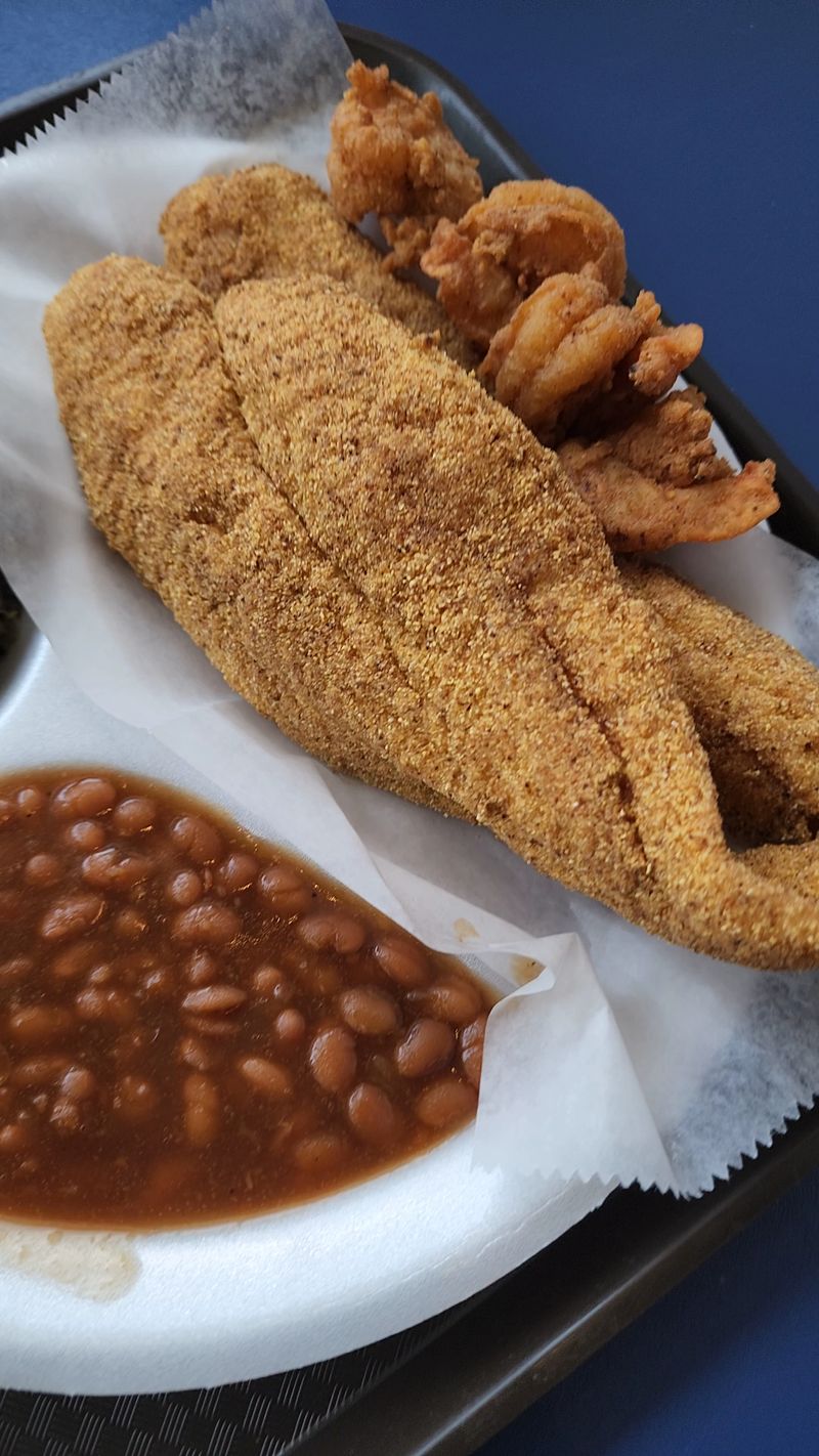 Uncle Larry’s (Chattanooga)