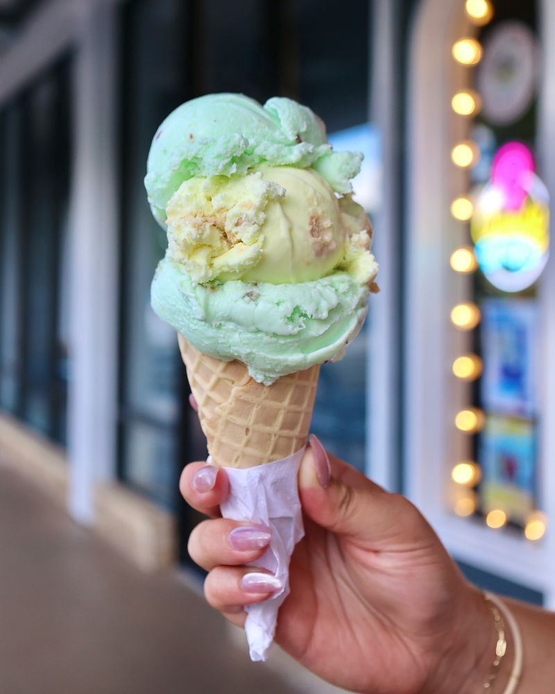 Sweet Annie’s Ice Cream Parlour – Marco Island, FL