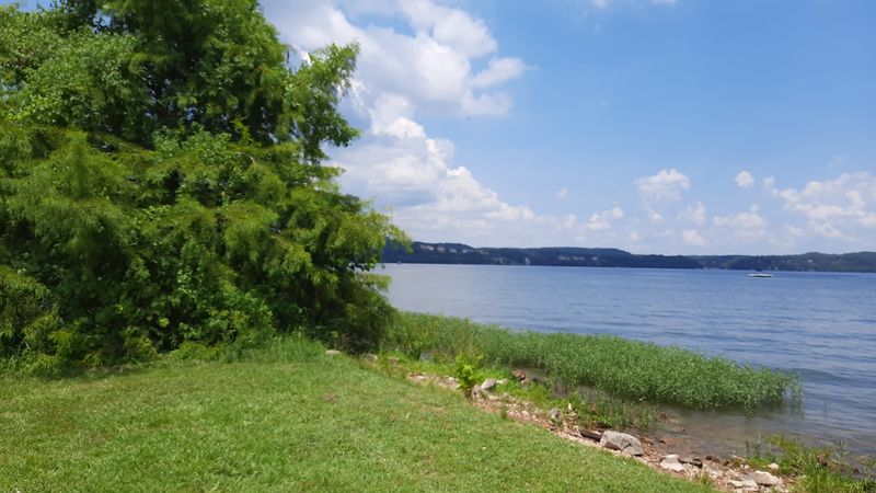 Pickwick Lake