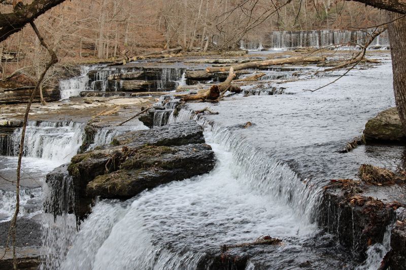 Old Stone Fort State Archaeological Park (Manchester)