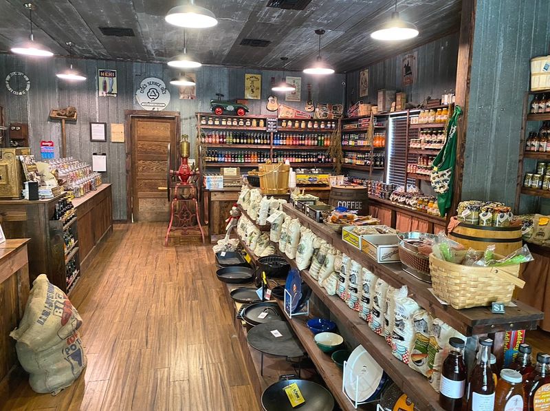 Richloam General Store (Webster)