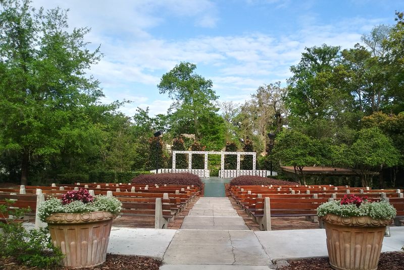 Wander Mead Botanical Garden (Winter Park)