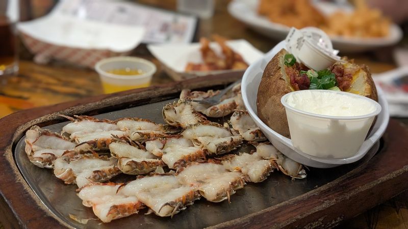 Starters To Share: Calamari, Krabby Bites, Cheese Curds