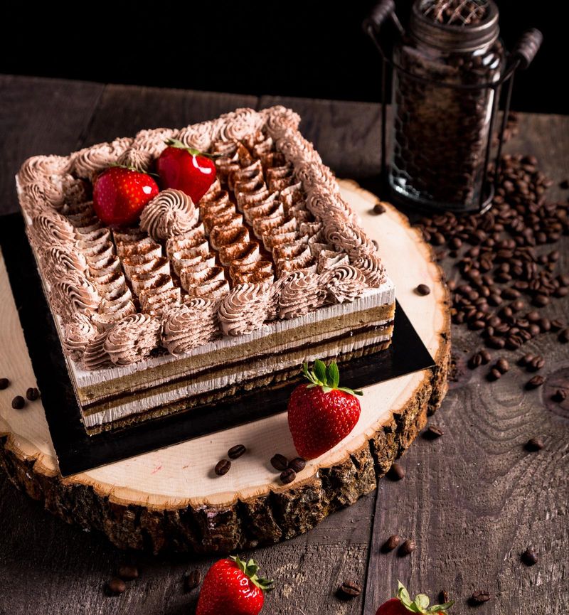 Mecatos Bakery & Café