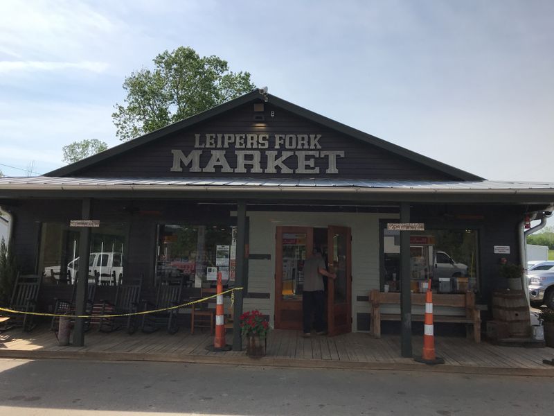 Leiper's Fork Market (Franklin)