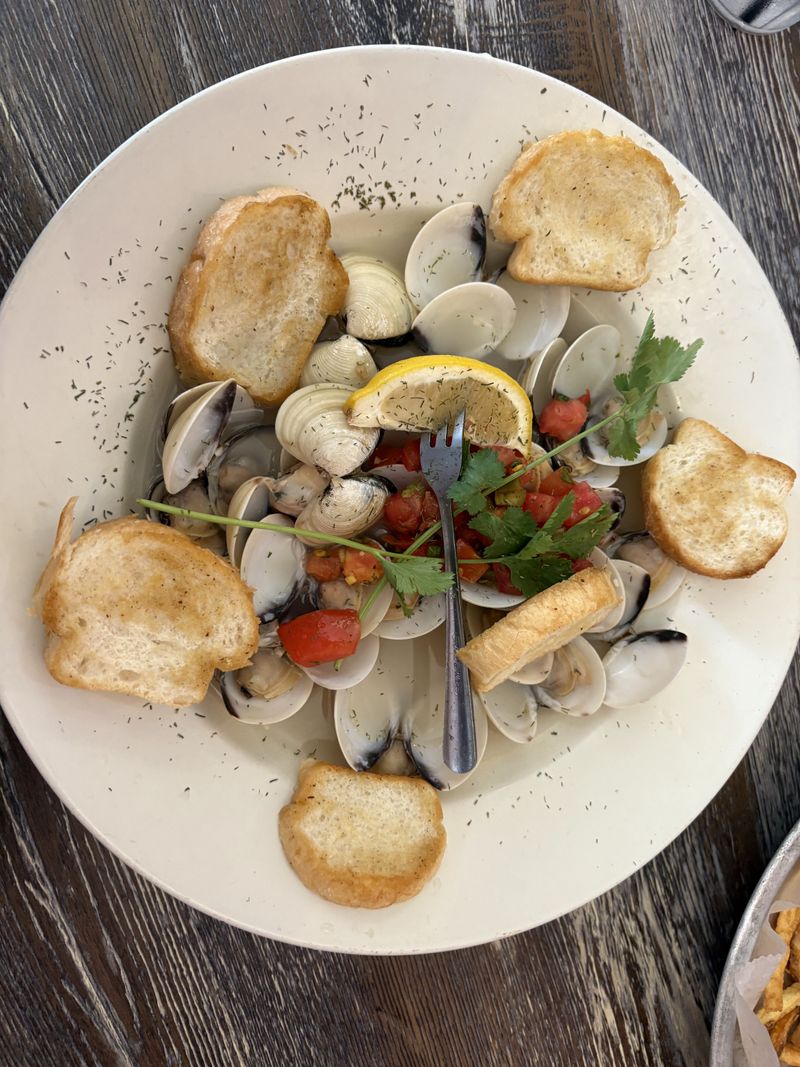 Crackers Island Grille (Cape Canaveral, FL)