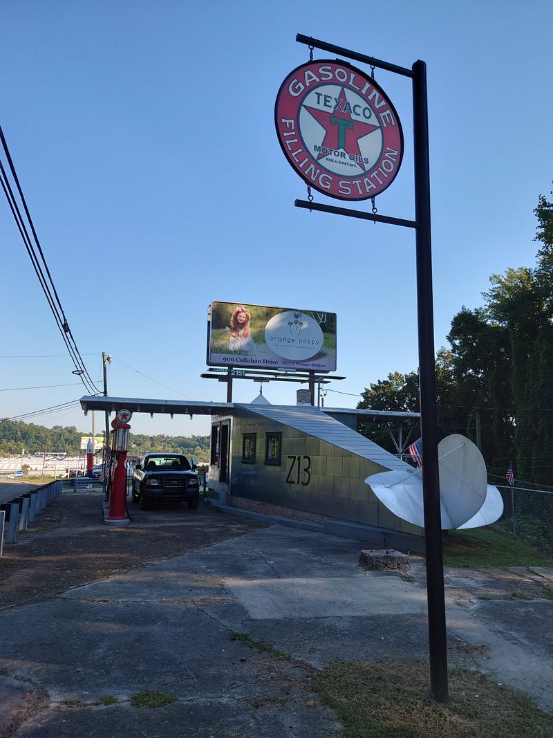 Why This Airplane Gas Station Has Become a Tennessee Icon