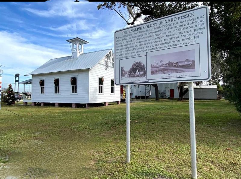 The Narcoossee Old Red Schoolhouse (Narcoossee, FL)