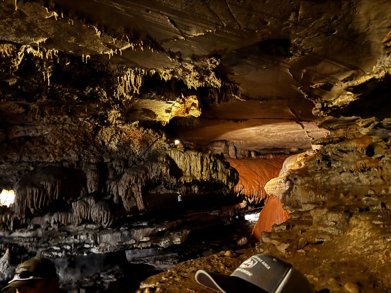 Bell Witch Cave (Adams)