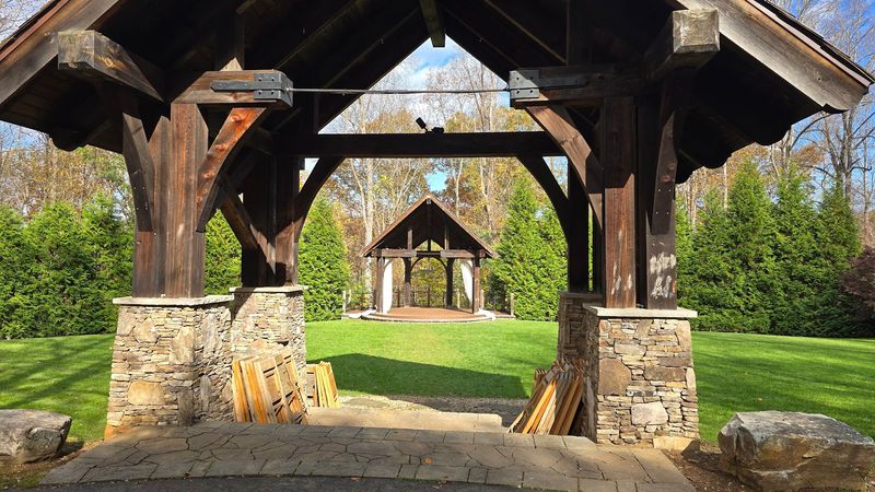 Dancing Bear Appalachian Bistro (Townsend)