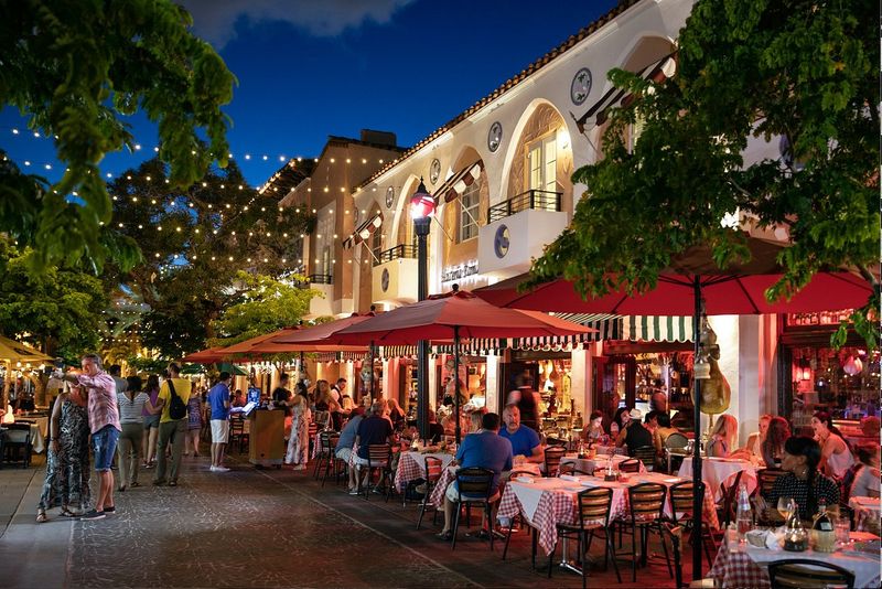 People-watching is basically a local hobby