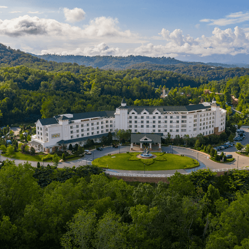 Dollywood’s DreamMore Resort & Spa