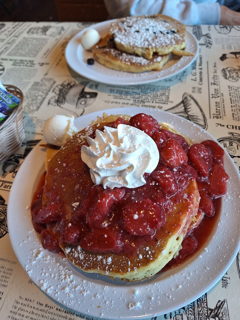 Little House of Pancakes (Gatlinburg, TN)